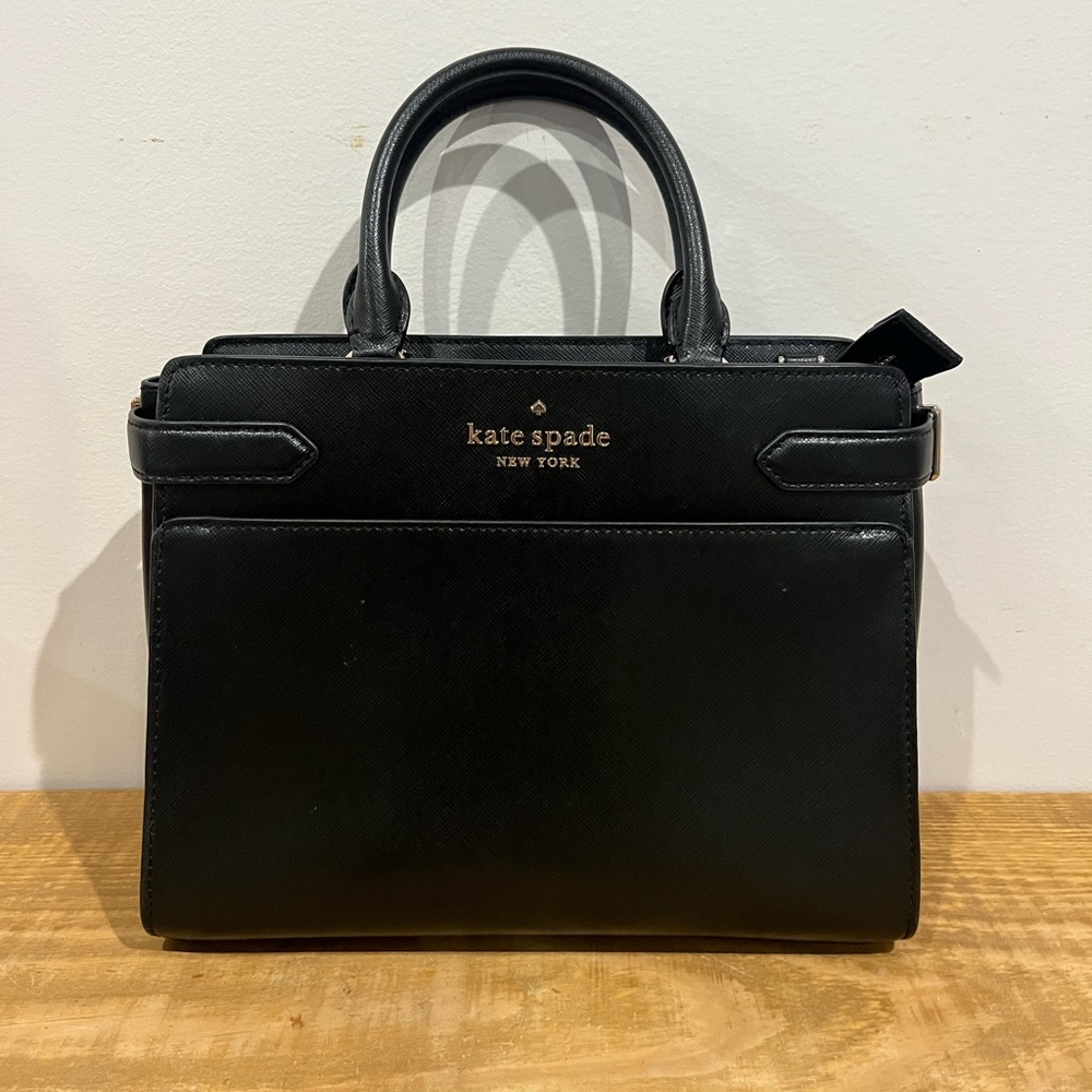 Kate spade solid classic black leather hand bag purse